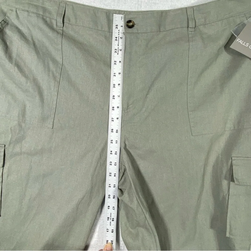 Falls Creek Cargo Pants Women Plus 24 Sage Gray Crop Stretch Casual Workwear NWT - Picture 14 of 16